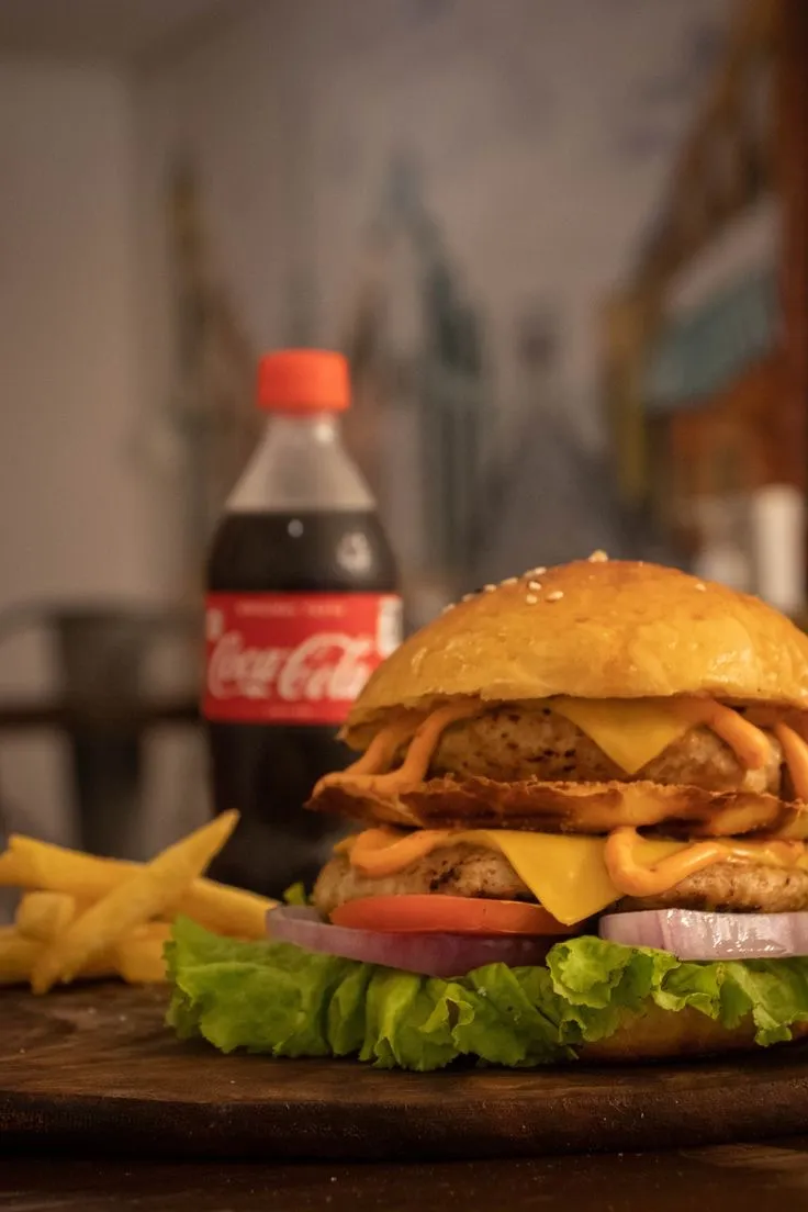 BURGER AND COKE